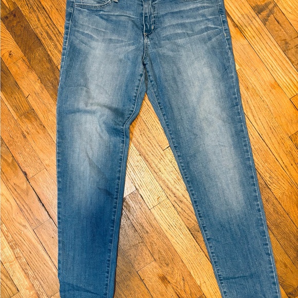 Altar'd State Denim - Altar'd State Light Blue Women's Skinny Jeans